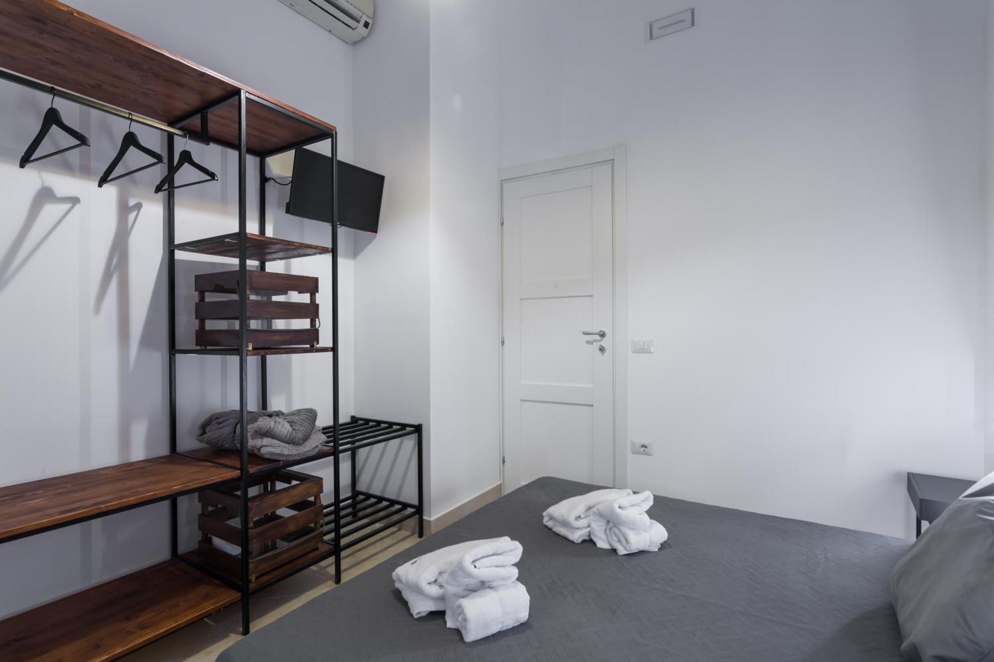 Vesuvio Plaza Room Отавиано Екстериор снимка