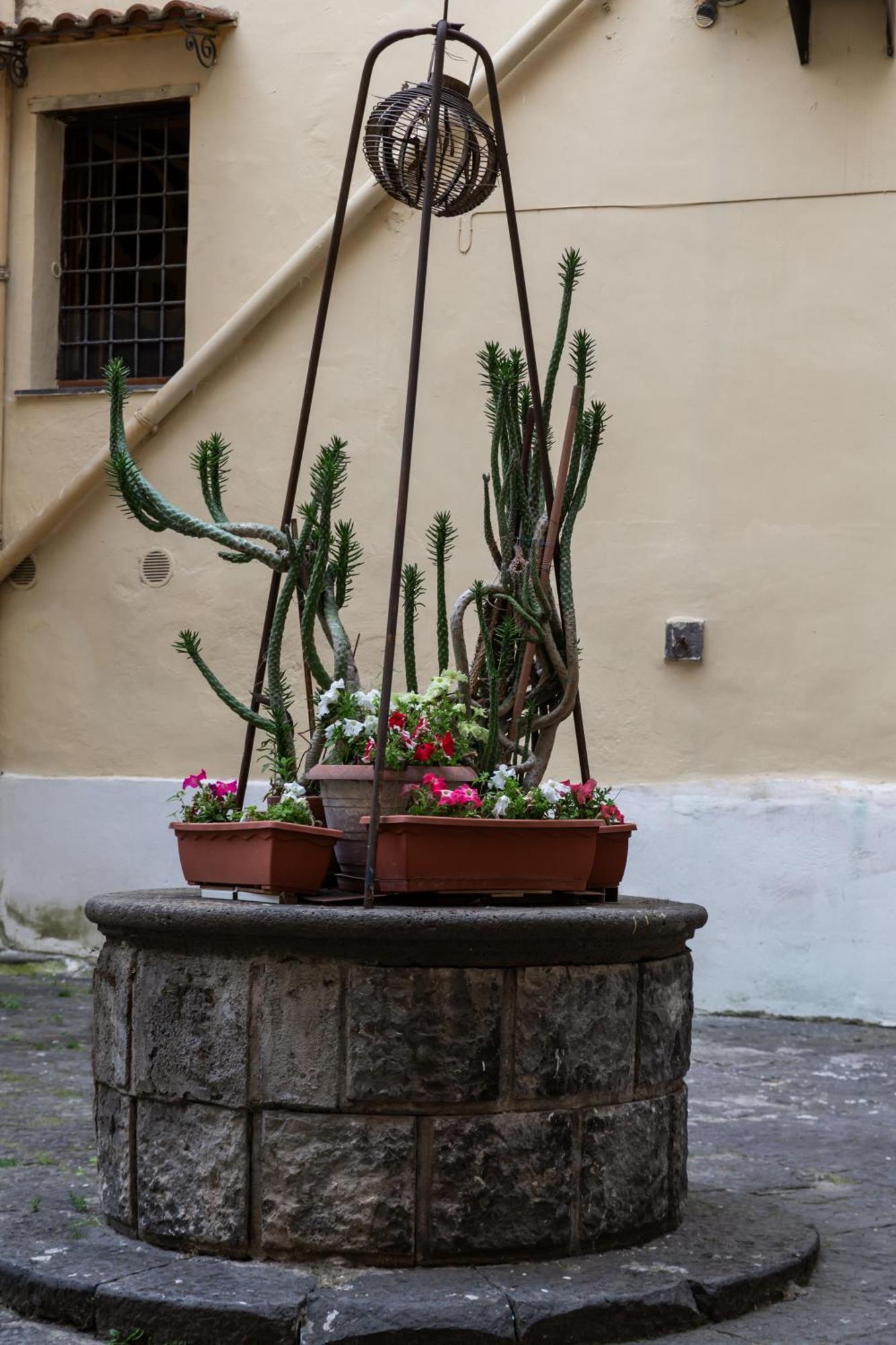 Vesuvio Plaza Room Отавиано Екстериор снимка